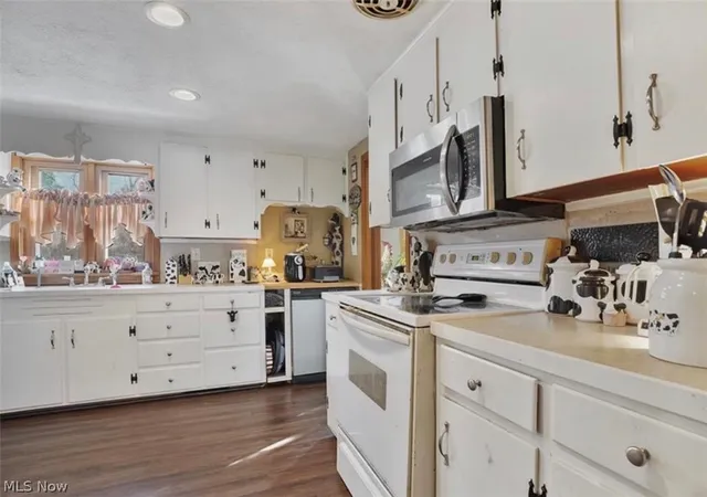Photo 4 of Single family home for sale at 560 E Milton St, Alliance, OH 44601 | MLS# 5236239 | Listing updated on 2026-10-07