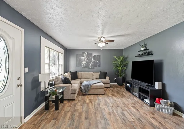 Photo 3 of Sale Pending at 5684 Stanford Ave, Youngstown, OH 44515 | MLS# 5236621 | Listing updated on 2026-09-12