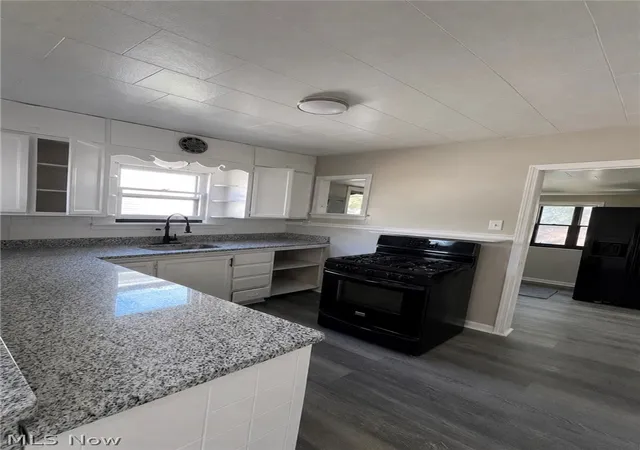 Photo 3 of Single family home for sale at 5733 Longwood Ave, Maple Heights, OH 44137 | MLS# 5216672 | Listing updated on 2026-09-03