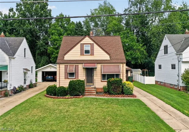 Photo 2 of Sale Pending at 2239 Larchmont Dr, Wickliffe, OH 44092 | MLS# 5236661 | Listing updated on 2026-09-02