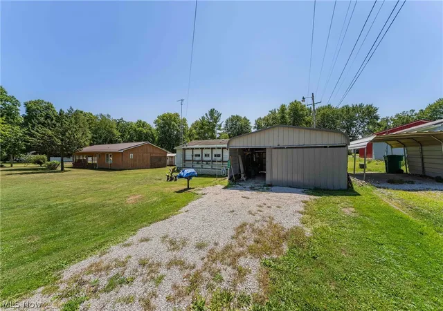 Photo 3 of Single family home for sale at 7018 Pymatuning Lake Rd, Andover, OH 44003 | MLS# 5236329 | Listing updated on 2026-09-24