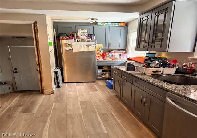 Photo 3 of Single family home for sale at 3881 E 155th Street, Cleveland, OH 44128 | MLS# 5235266 | Listing updated on 2026-09-11