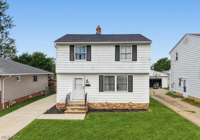 Photo 2 of Single family home for sale at 5054 Joseph St, Maple Heights, OH 44137 | MLS# 5233234 | Listing updated on 2026-09-28