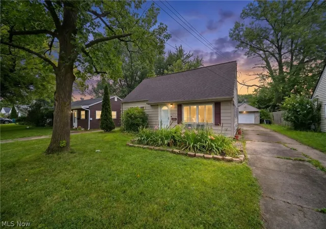 Photo 1 of Sale Pending at 633 Vermont Dr, Lorain, OH 44052 | MLS# 5234128 | Listing updated on 2026-09-29