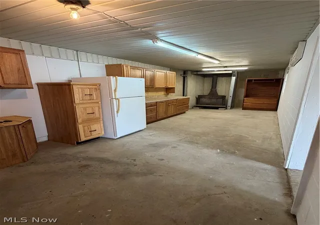 Photo 43 of Single family home for sale at 456 W Wilson St, Struthers, OH 44471 | MLS# 5236734 | Listing updated on 2026-09-09