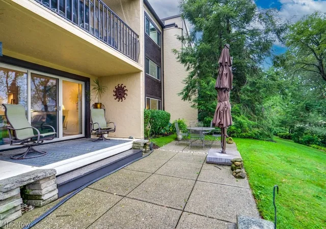 Photo 2 of Sale Pending at 1012 Bunker Dr #106, Fairlawn, OH 44333 | MLS# 5235425 | Listing updated on 2026-09-15