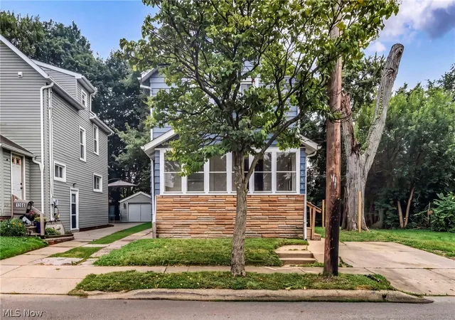 Photo 2 of Sale Pending at 1270 Kentucky Ave, Akron, OH 44314 | MLS# 5236721 | Listing updated on 2026-09-04