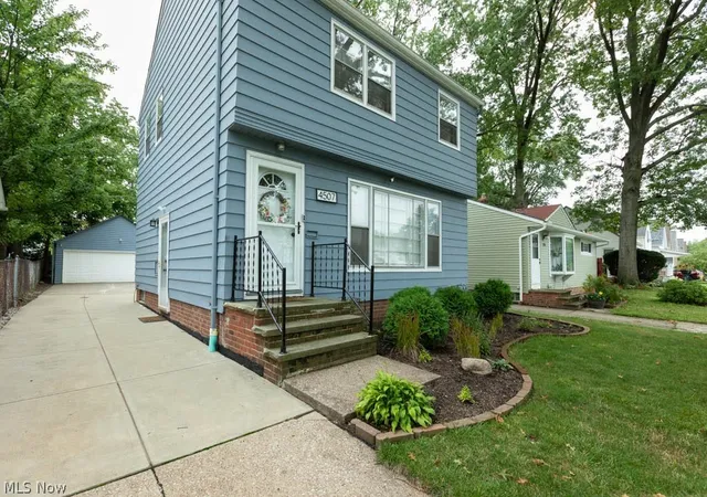 Photo 4 of Single family home for sale at 4507 Kenmore Ave, Cleveland, OH 44134 | MLS# 5236627 | Listing updated on 2026-09-25
