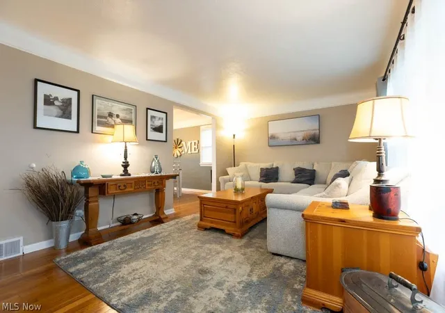 Photo 2 of Single family home for sale at 4507 Kenmore Ave, Cleveland, OH 44134 | MLS# 5236627 | Listing updated on 2026-09-25