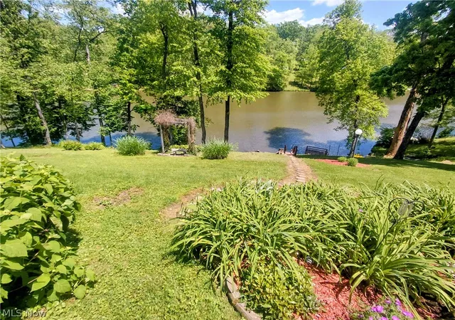 Photo 3 of Single family home for sale at 6136 Vo Ash Dr Sw, Carrollton, OH 44615 | MLS# 5236778 | Listing updated on 2026-09-04