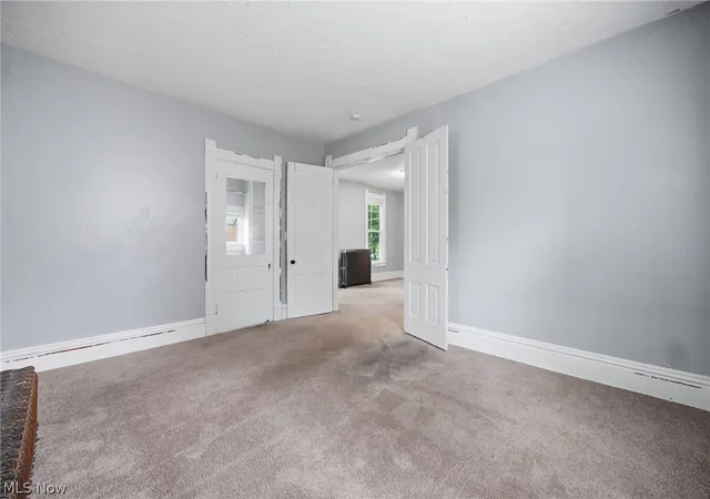 Listing Photo 4 - Condo for sale in building located at 934 Middle Ave, Elyria, OH 44035