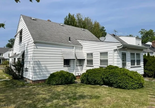 Photo 3 of Sale Pending at 12204 Oak Park Blvd, Cleveland, OH 44125 | MLS# 5236720 | Listing updated on 2026-09-14