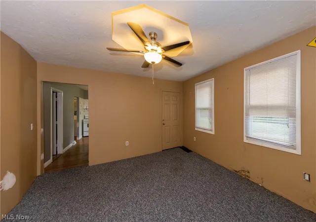 Photo 4 of Single family home for sale at 827 Starkweather Ave, Cleveland, OH 44113 | MLS# 5236762 | Listing updated on 2026-09-12
