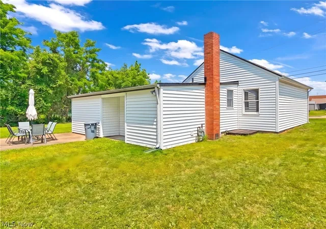 Photo 2 of Single family home for sale at 3866 Kirtland Rd, Willoughby, OH 44094 | MLS# 5236820 | Listing updated on 2026-09-09