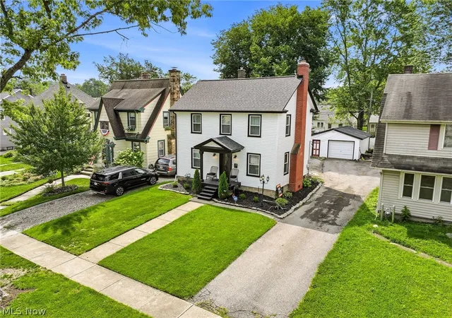 Photo 2 of Single family home for sale at 109 Stanford Ave, Elyria, OH 44035 | MLS# 5236825 | Listing updated on 2026-10-07