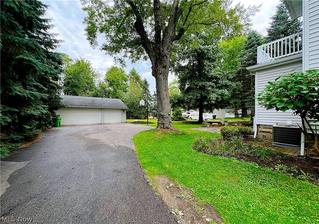 Photo 4 of Single family home for sale at 1771 S Green Rd, Cleveland, OH 44121 | MLS# 5235868 | Listing updated on 2026-09-12