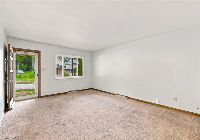 Photo 3 of Single family home for sale at 71 23rd Street NW, Barberton, OH 44203 | MLS# 5236783 | Listing updated on 2026-09-03