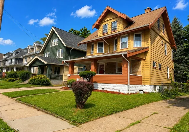 Photo 3 of Single family home for sale at 514 E 118th Street, Cleveland, OH 44108 | MLS# 5236868 | Listing updated on 2026-09-04