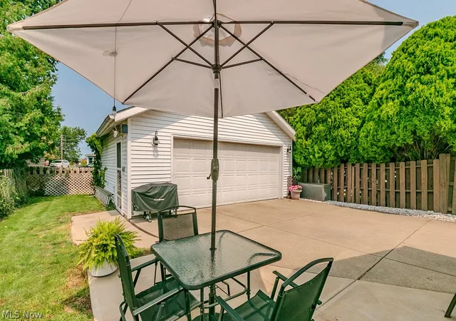 Photo 4 of Single family home for sale at 38247 Union St, Willoughby, OH 44094 | MLS# 5235823 | Listing updated on 2026-09-15