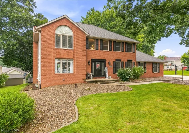 Photo 1 of Sale Pending at 3379 Stratham Cir Nw, Canton, OH 44708 | MLS# 5236311 | Listing updated on 2026-10-05