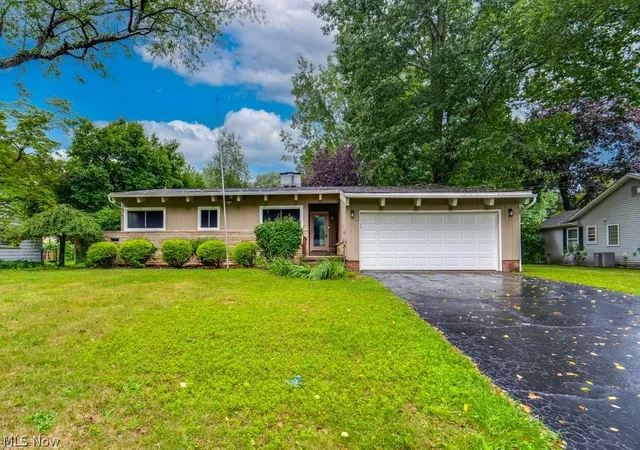 Single family home for sale at 570 Mardon Ave, Akron, OH 44303 | MLS# 5231768