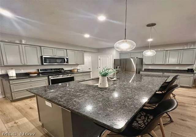 Photo 2 of Sale Pending at 875 Dipper Ln #4, Aurora, OH 44202 | MLS# 5236917 | Listing updated on 2026-09-10