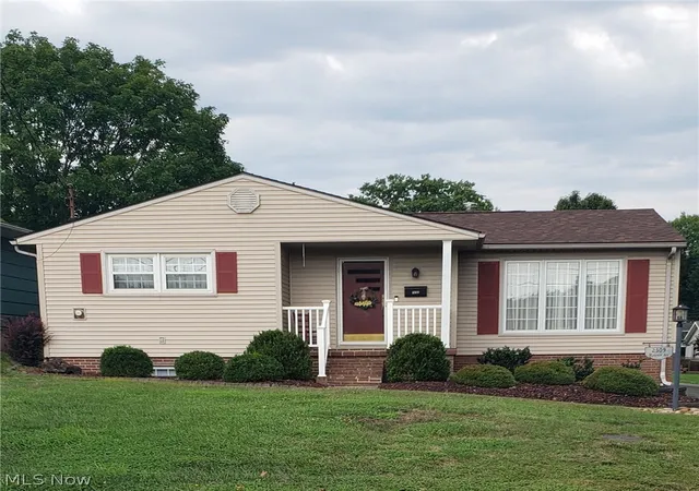 Photo 2 of Sale Pending at 2309 Harrison Ave, Parkersburg, WV 26104 | MLS# 5236139 | Listing updated on 2026-09-04