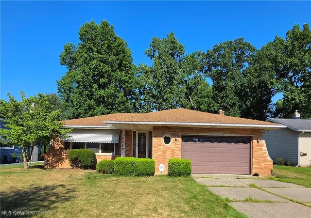 Photo 1 of Single family home for sale at 6413 Gale Dr, Seven Hills, OH 44131 | MLS# 5236998 | Listing updated on 2026-09-08