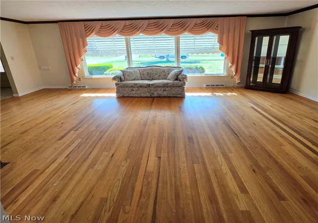 Photo 3 of Single family home for sale at 6413 Gale Dr, Seven Hills, OH 44131 | MLS# 5236998 | Listing updated on 2026-09-08