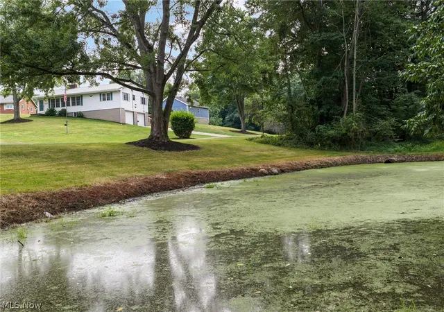 Photo 1 of Single family home for sale at 8035 High Ml Ave Nw, Canal Fulton, OH 44614 | MLS# 5236413 | Listing updated on 2026-09-26