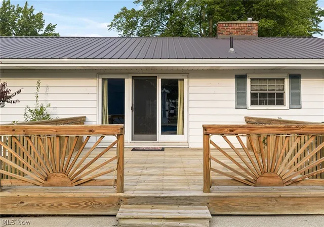 Photo 4 of Single family home for sale at 8035 High Ml Ave NW, Canal Fulton, OH 44614 | MLS# 5236413 | Listing updated on 2026-09-26
