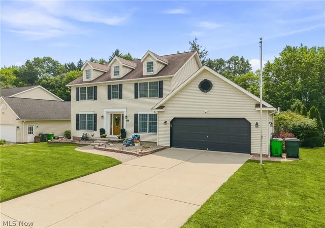 Photo 2 of Sale Pending at 2962 Ridgeline Trl, Stow, OH 44224 | MLS# 5236557 | Listing updated on 2026-09-13