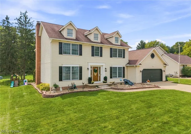 Photo 3 of Sale Pending at 2962 Ridgeline Trl, Stow, OH 44224 | MLS# 5236557 | Listing updated on 2026-09-13