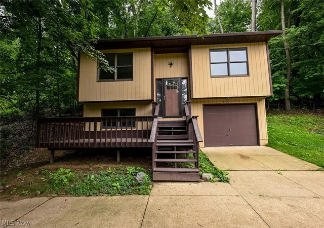 Photo 1 of Single family home for sale at 3725 Rome Dr, Coventry Township, OH 44319 | MLS# 5236660 | Listing updated on 2026-09-14