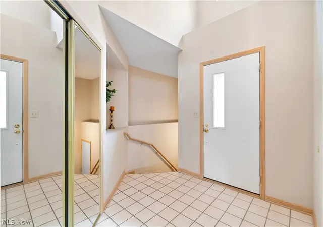 Photo 3 of Condo for sale at 3919 Marsh View Dr, Green, OH 44319 | MLS# 5237192 | Listing updated on 2026-10-04