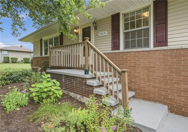 Photo 2 of Sale Pending at 3460 Swallen Ave, Louisville, OH 44641 | MLS# 5235988 | Listing updated on 2026-09-27