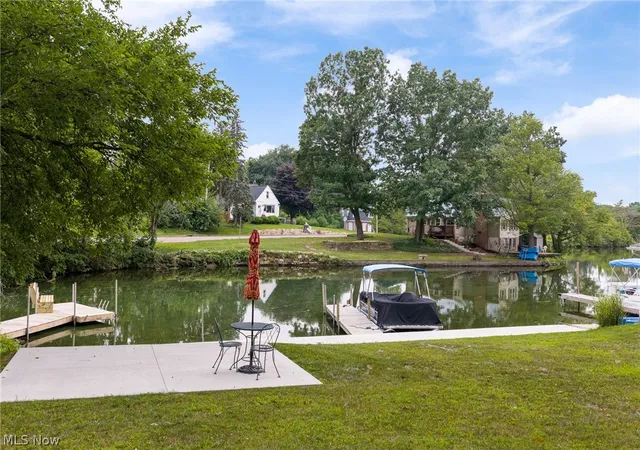 Photo 4 of Sale Pending at 678 Portage Lakes Dr, Coventry Township, OH 44319 | MLS# 5236813 | Listing updated on 2026-09-05