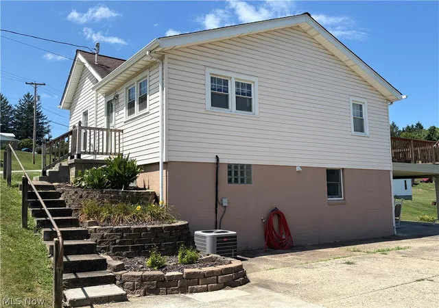 Photo 3 of Single family home for sale at 53996 Colerain Pike, Martins Ferry, OH 43935 | MLS# 5234303 | Listing updated on 2026-09-15
