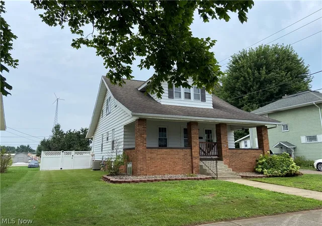 Photo 1 of Sale Pending at 528 S River St, Newcomerstown, OH 43832 | MLS# 5235285 | Listing updated on 2026-09-15