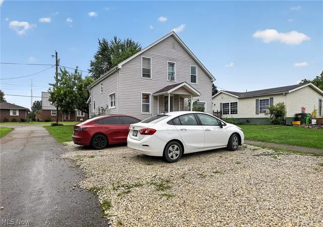 Photo 13 of Single family home for sale at 620 Lincoln Ave NW, Carrollton, OH 44615 | MLS# 5237361 | Listing updated on 2026-09-22