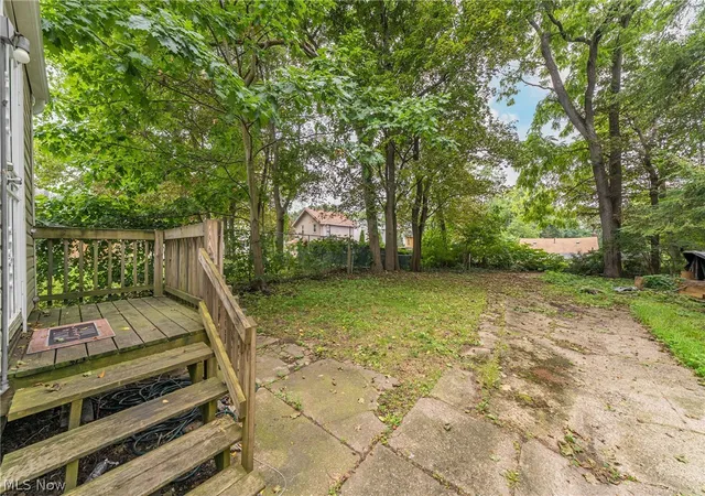 Photo 2 of Single family home for sale at 762 Garfield St, Akron, OH 44310 | MLS# 5237275 | Listing updated on 2026-09-04