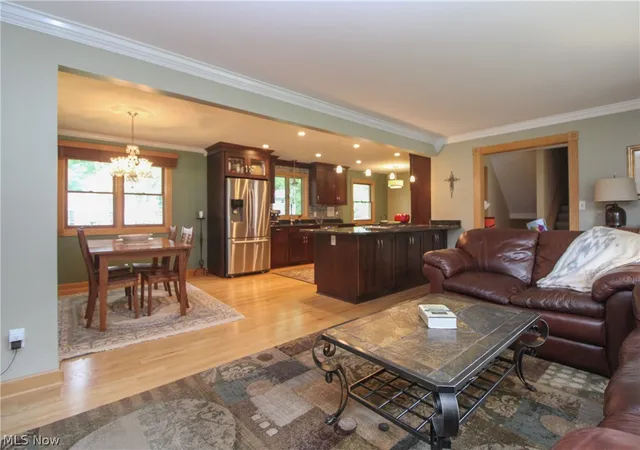 Photo 4 of Single family home for sale at 452 Rockland Dr, Youngstown, OH 44512 | MLS# 5236084 | Listing updated on 2026-09-04