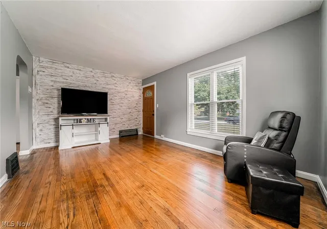Photo 2 of Sale Pending at 22589 Macbeth Ave, Cleveland, OH 44126 | MLS# 5237311 | Listing updated on 2026-09-21