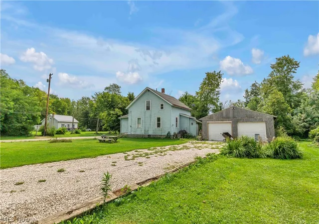 Photo 26 of Sale Pending at 2353 Brown Rd, Ashtabula, OH 44004 | MLS# 5235729 | Listing updated on 2026-09-08