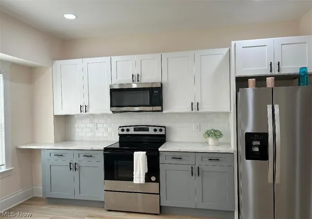 Photo 3 of Single family home for sale at 3279 W 97 Street, Cleveland, OH 44102 | MLS# 5237211 | Listing updated on 2026-10-02