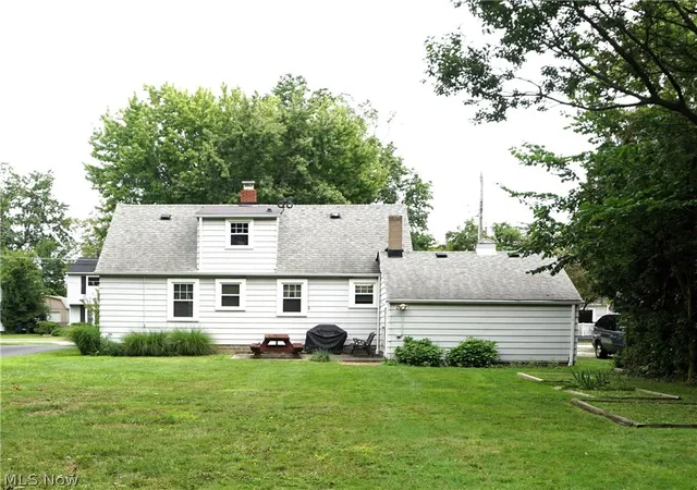 Photo 3 of Single family home for sale at 3938 E 364th Street, Willoughby, OH 44094 | MLS# 5231114 | Listing updated on 2026-09-10