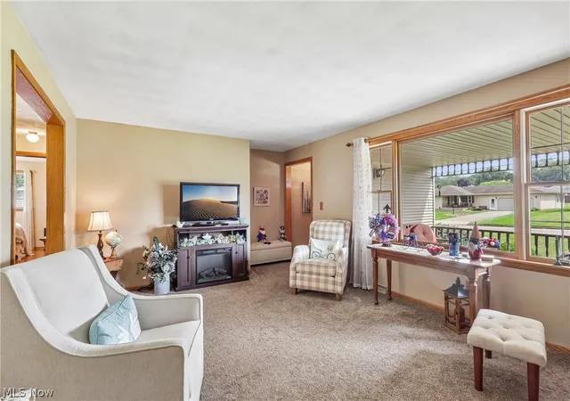 Photo 3 of Sale Pending at 1458 Tamarisk Trl, Youngstown, OH 44514 | MLS# 5237409 | Listing updated on 2026-09-20
