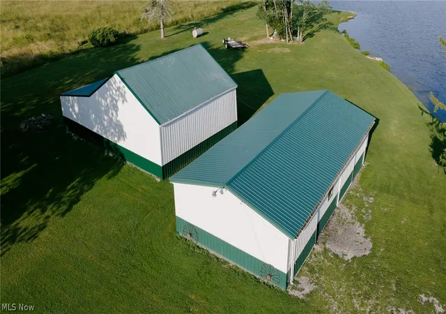 Photo 3 of Sale Pending at 3199 State Route 7, Fowler, OH 44418 | MLS# 5237551 | Listing updated on 2026-09-10