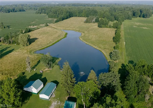 Photo 3 of Sale Pending at 3199 State Route 7, Fowler, OH 44418 | MLS# 5237551 | Listing updated on 2026-09-10