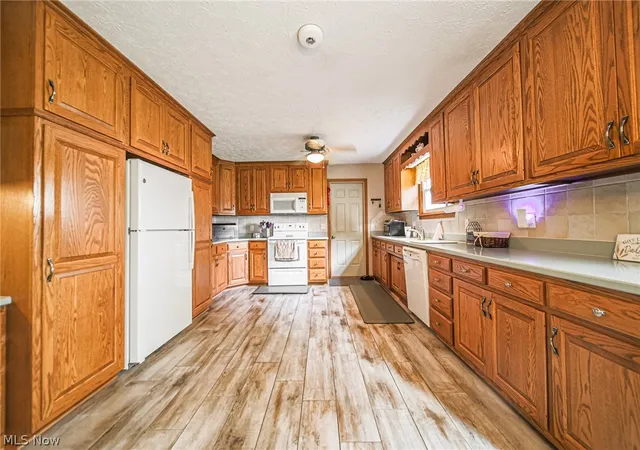 Photo 3 of Sale Pending at 14104 Nussbaum Rd, Dalton, OH 44618 | MLS# 5237560 | Listing updated on 2026-09-09